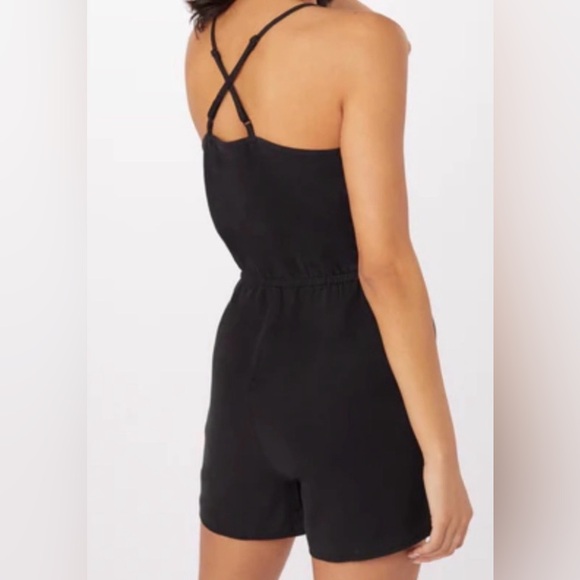 TENTREE Crosseed Back Tencil Black Romper - Picture 2 of 8